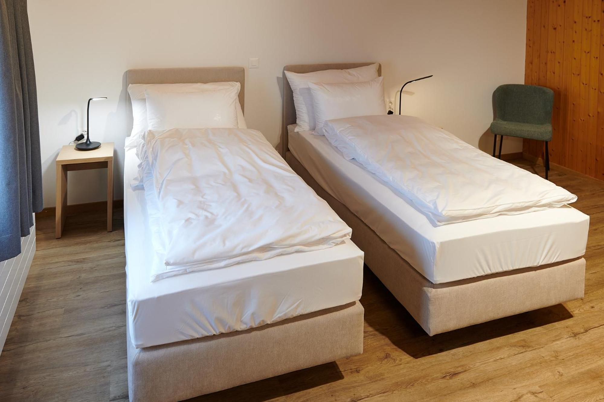 Hotel Jaeger Jeuss - Murten - Self-Check-In Buitenkant foto
