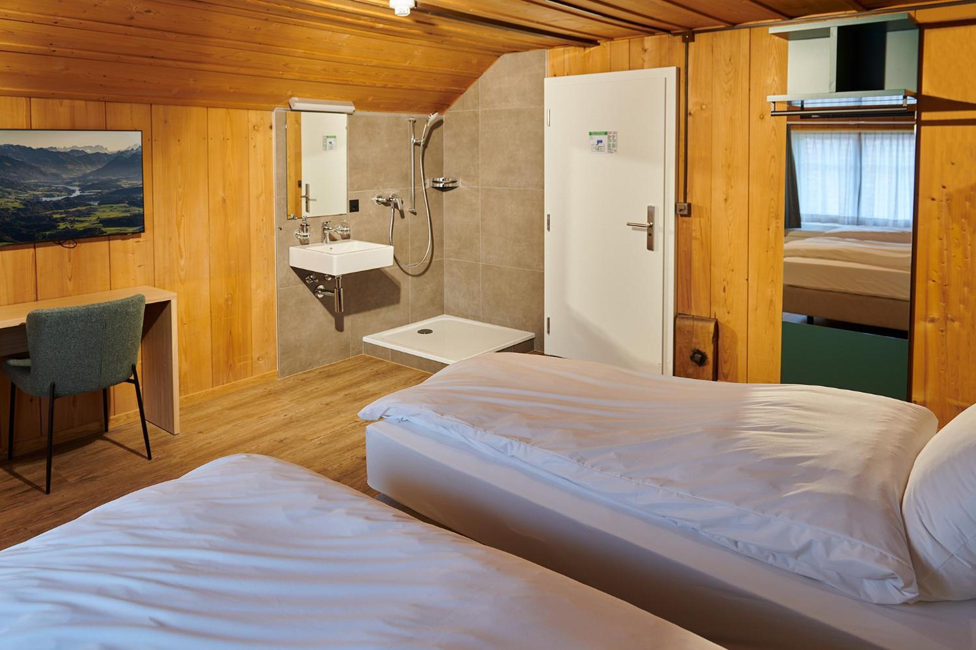 Hotel Jaeger Jeuss - Murten - Self-Check-In Buitenkant foto