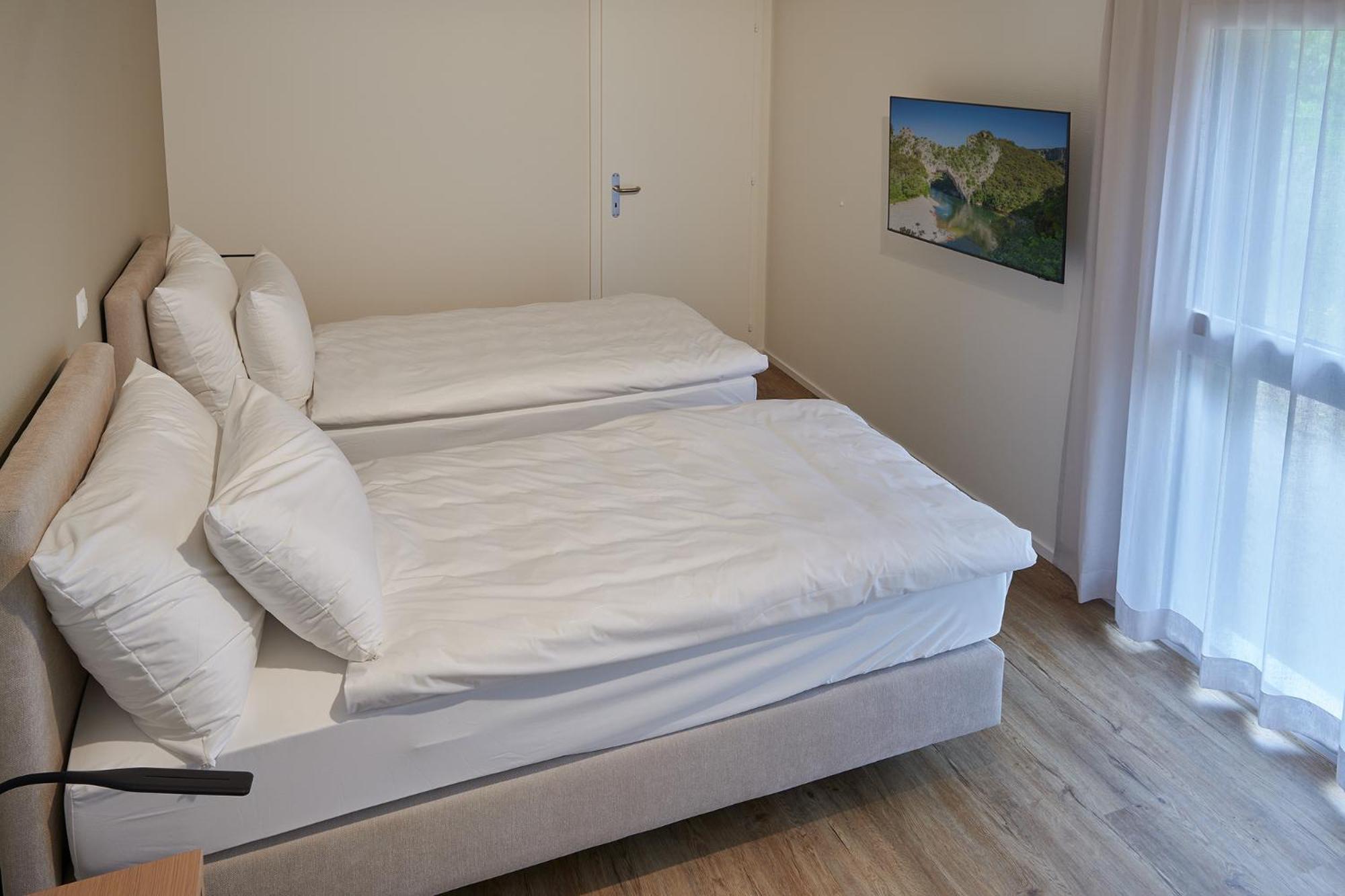 Hotel Jaeger Jeuss - Murten - Self-Check-In Buitenkant foto